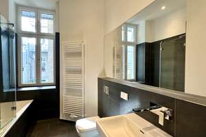 HOCHWERTIG SANIERTER, ELEGANTER STUCKALTBAU MIT GROSSER TERRASSE ZUM RUHIGEN INNENHOF – Trautenaustrasse 8, 10717 Wilmersdorf, Berlin – Vorschaubild 29