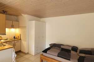 Untervermietung: Vollmöblierte 1-Zimmer-Wohnung – Monatsmiete inklusive aller Kosten – Ladenburgerstraße 86, 69120 Heidelberg – Vorschaubild 3