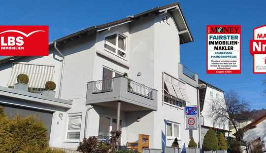 Bild von Preissenkung in Kadenbach Zweifamilienhaus in ruhiger Lage mit tollem Blick