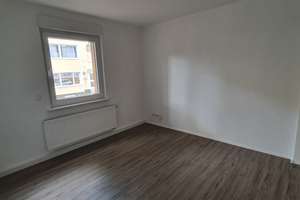 Modernisierte 2 ZKB-Wohnung mit Balkon – Rathenaustr. 10, 57074 Siegen, Siegen – Vorschaubild 4
