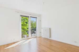Maria-Louisen-Straße! Sonnige kleine 1-Zimmer Wohnung in bester Lage! – Maria-Louisen-Straße 55, 22301 Winterhude, Hamburg – Vorschaubild 6