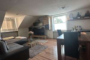 Stilvolle 2-Zimmer-Dachgeschosswohnung in ruhiger Bestlage von Waldtrudering – optional teilmöbliert – Waterbergstraße 24, 81827 Waldtrudering, München – Vorschaubild 2