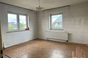 Potenzialreiches Mehrfamilienhaus in Schwarzenbach bei Pressath – Ideal für Sanierer & Investoren – Die vollständige Adresse der Immobilie erhältst du vom Anbieter., 92270 Schwarzenbach – Vorschaubild 12