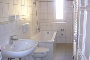 TOP-sanierter Altbau im Herzen der List: 3 Zimmer inkl. schöner Einbauküche – Podbielskistr. 1, 30163 List, Hannover – Vorschaubild 9