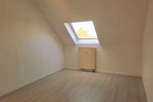 WBS erforderlich! Gemütliche Dachgeschosswohnung mit Balkon und Blick ins Grüne – Am Lakenbruch 44, 44793 Hordel, Bochum – Vorschaubild 9