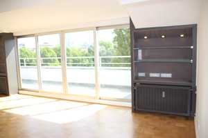 Wohnen am Kaiserteich/K21: 2-Raum-DG-Wohnung mit gehobener Innenausstattung und Terrasse – Wasserstraße 11, 40213 Düsseldorf – Vorschaubild 4