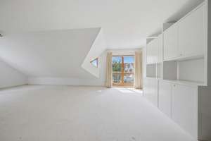 Attraktive 2-Zi.-Maisonette inkl. 24,64 m² Nutzfläche & TG-Stellpl. mit herrlichem Panoramablick – Die vollständige Adresse der Immobilie erhältst du vom Anbieter., 70619 Riedenberg, Stuttgart – Vorschaubild 4