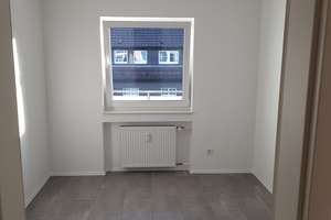 Attraktive 3,5-Zimmer-Wohnung mit Balkon in Bottrop-Batenbrock – Ruhiges Wohnen für Paare / Familien – Die vollständige Adresse der Immobilie erhältst du vom Anbieter., 46238 Batenbrock, Bottrop – Vorschaubild 8