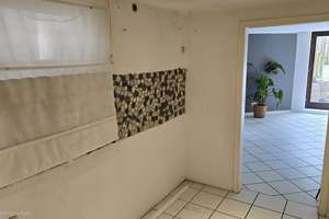 Modernisierte Doppelhaushälfte mit Einliegerwohnung, großem Garten, Terrasse und Garage – Im Ährenfeld 4, 47228 Hochemmerich, Duisburg – Vorschaubild 62