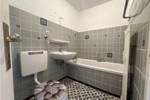 1-Zimmer-Wohnung mit Einbauküche in guter Lage mit Ausblick auf Nürnberg – Schöpfstraße 15, 90480 Gleißhammer, Nürnberg – Vorschaubild 4