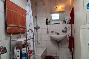 Lichtdurchflutete DG-Wohnung mit TG-Stellplatz & Top-Anbindung in Karlsruhe – Die vollständige Adresse der Immobilie erhältst du vom Anbieter., 76189 Oberreut, Karlsruhe – Vorschaubild 12