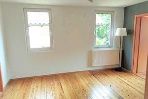 Altbau-Charme mit Komfort: 5-Zimmer-Wohnung in Bad Wildbad – 75323 Bad Wildbad – Vorschaubild 5