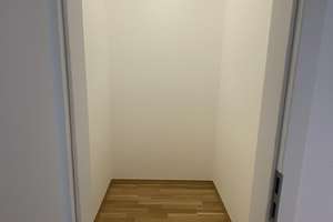 Sonnige Penthousewohnung mit Küche - 3 ZKB mit Terrasse, Keller und 2 x Stellplatz – Renettenstr. 2, 60435 Preungesheim, Frankfurt am Main – Vorschaubild 23
