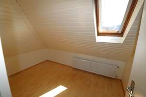 Repräsentative Villa mit tollem Grundstück in bevorzugter Lage – Die vollständige Adresse der Immobilie erhältst du vom Anbieter., 42899 Lüttringhausen Mitte, Remscheid – Vorschaubild 33