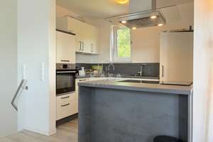 Moderne Wohnung über 2 Etagen mit großzügiger Dachterrasse und PKW-Stellplatz! – Die vollständige Adresse der Immobilie erhältst du vom Anbieter., 26789 Leer (Ostfriesland) – Vorschaubild 2