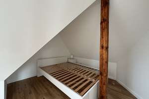 Möblierte, helle Dachgeschosswohnung nach Sanierung – Planckstraße 1, 70184 Gablenberg, Stuttgart – Vorschaubild 6
