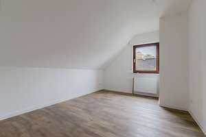 Großzügiges Einfamilienhaus mit ca. 734 m² Grundstück in ruhiger Wohnlage – Die vollständige Adresse der Immobilie erhältst du vom Anbieter., 44357 Bodelschwingh, Dortmund – Vorschaubild 8