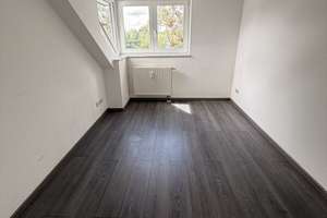 3-Zimmer-Wohnung mit Balkon und Aufzug! – Saumstraße 19, 47805 Dießem/Lehmheide, Krefeld – Vorschaubild 2