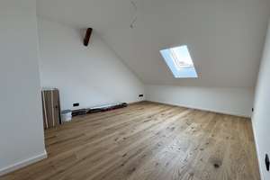 Frisch sanierte Dachgeschosswohnung mit Steigerblick in Erfurt-Süd – Die vollständige Adresse der Immobilie erhältst du vom Anbieter., 99096 Löbervorstadt, Erfurt – Vorschaubild 6