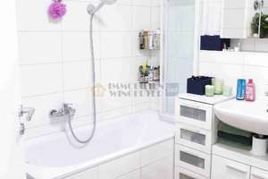 Freiwerdend : Traumhafter Seeblick, attraktive 2 Zimmer Wohnung mit Balkon und Lift – Die vollständige Adresse der Immobilie erhältst du vom Anbieter., 93053 Galgenberg, Regensburg – Vorschaubild 9