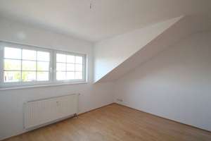 Im Herzen von Pützchen - Große 3-Zimmer-Wohnung mit Sonnenbalkon – Die vollständige Adresse der Immobilie erhältst du vom Anbieter., 53229 Pützchen/Bechlinghoven, Bonn – Vorschaubild 10