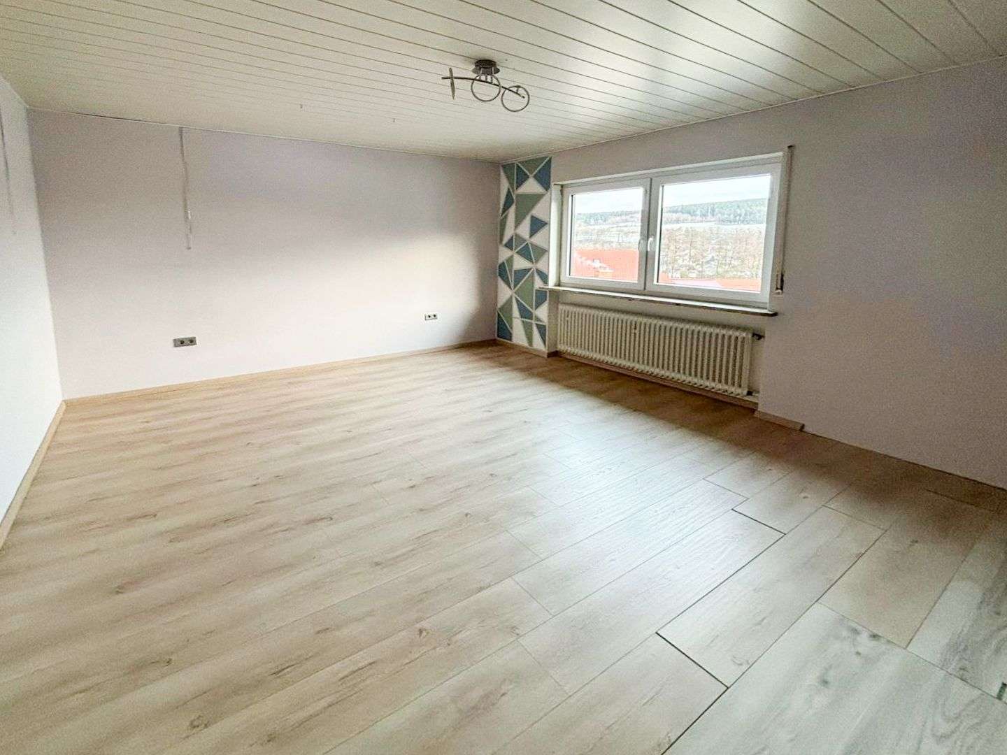 Immobilie in Kronach - Lukratives Mehrfamilienhaus für renditeorientierte Investoren in gefragter Wohnlage von Kronach - Bild 12