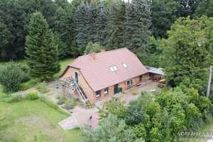 Traumhaftes Grundstück mit Bauernhaus, ca. 7 ha Wald, Teich und Nebengebäude – Parchim (Kreis) – Vorschaubild 2
