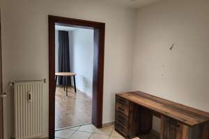 Asia Viertel 1-ZiKüDiBad Wohnung 6.-OG mit Aufzug 2 Balkone (Nord und Süd) mit EBK – 40210 Stadtmitte, Düsseldorf – Vorschaubild 13