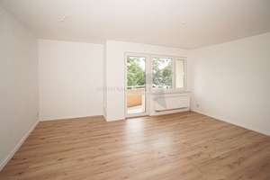 Moderne 3-Raum-EG-Wohnung mit Einbauküche und Tageslichtbad in ruhiger Lage – Fabriciusstraße 10, 9126 Bernsdorf, Chemnitz – Vorschaubild 3