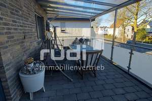 "Schöne, große 4-Zimmer-Wohnung im 1. Obergeschoss mit Kamin in Paderborn-Schloß Neuhaus, Bj. 2015 – Die vollständige Adresse der Immobilie erhältst du vom Anbieter., 33104 Schloß Neuhaus, Paderborn – Vorschaubild 8
