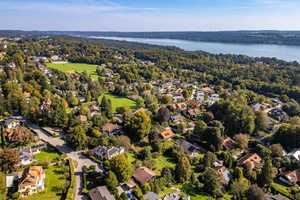 Exklusives Grundstück in Pöcking – 1.905 m² mit vermietetem Einfamilienhaus und großem Potenzial! – Feldafinger Straße 53, 82343 Starnberg (Kreis) – Vorschaubild 2