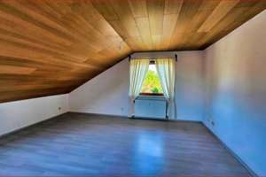 2 Zimmer Dachgeschoss Wohnung in der Nordstadt – Die vollständige Adresse der Immobilie erhältst du vom Anbieter., 75177 Nordstadt, Pforzheim – Vorschaubild 3