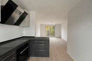 QQI: 3- Zimmer Dachgeschoss-Maisonette im Münchner Süden – Die vollständige Adresse der Immobilie erhältst du vom Anbieter., 81477 Obersendling, München – Vorschaubild 4