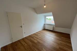Frisch saniert: 4 Zimmer, Südbalkon & Garage in Toplage Schwachhausen - provisionsfrei – Scharnhorststraße 15a, 28211 Radio Bremen, Bremen – Vorschaubild 8