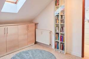RESERVIERT!!! Vollvermietetes Zweifamilienhaus mit Doppelgarage – Ideale Kapitalanlage – Die vollständige Adresse der Immobilie erhältst du vom Anbieter., 45145 Frohnhausen, Essen – Vorschaubild 16