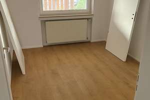 ERSTBEZUG NACH SANIERUNG: Geräumiges 6-Zimmer Haus in Rodewald – Die vollständige Adresse der Immobilie erhältst du vom Anbieter., 31637 Rodewald – Vorschaubild 13