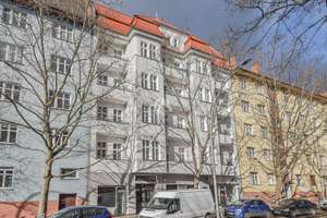 SUPERINTERESSANTE UND KLASSISCH SCHÖNE ALTBAUWOHNUNG! RUHIG LAGE IM GARTENHAUS! PROVISIONSFREI! – Greifswalder Straße 150, 10409 Prenzlauer Berg, Berlin – Vorschaubild 15