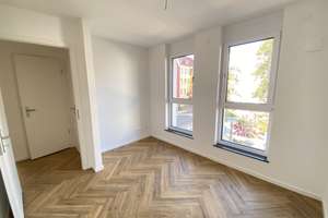 Heller Süd-Balkon direkt zwischen Marktplatz Adlershof und S-Bahn, mit EBK! – Florian-Geyer-Str 111, 12489 Adlershof, Berlin – Vorschaubild 9