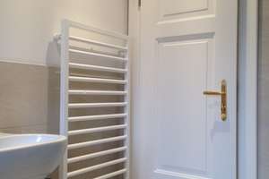 Exklusive 3-Zimmer Dachgeschoss Wohnung mit ausbauhfähigen Spitzboden zur Maisonette Wohnung – 80687 Sankt Ulrich, München – Vorschaubild 21