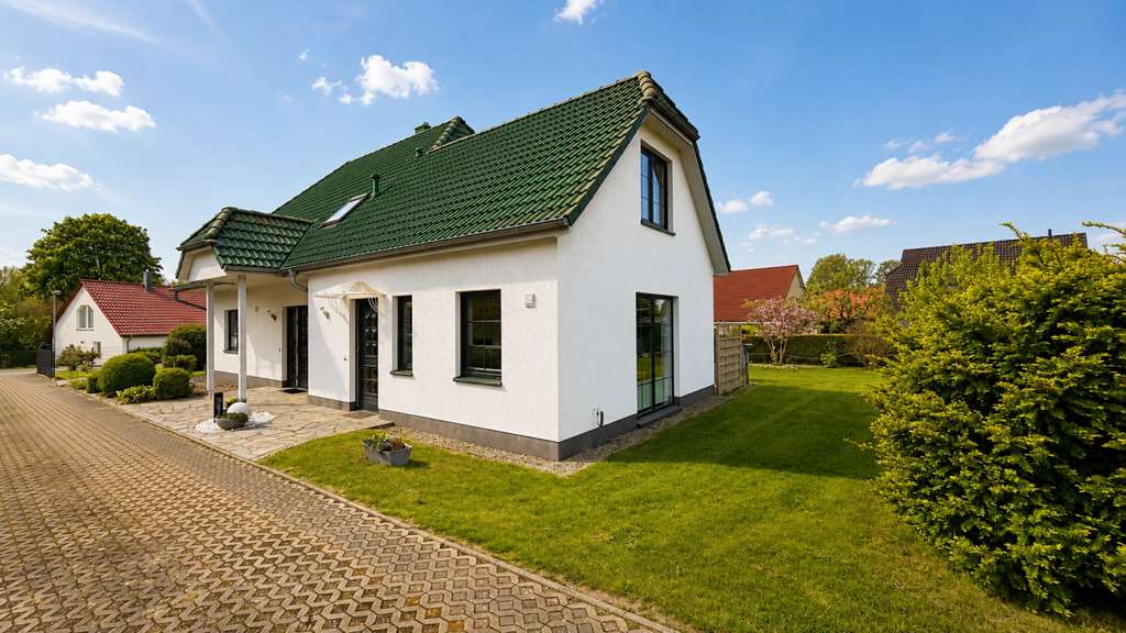 Immobilie in Lüssow - Unweit Güstrow mit Einliegerwhg. & Sauna - Bild 3