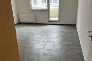 Helle 2-Zimmer Wohnung im 4. OG mit Balkon in Wuppertal-Elberfeld – Chlodwigstraße 30, 42119 Elberfeld, Wuppertal – Vorschaubild 11