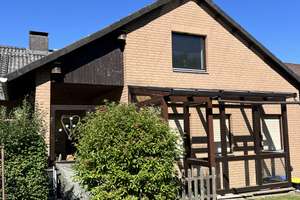 ------FEST  RESERVIERT------Großes, sehr sonniges Traumhaus mit wundervollem Grundstück – Die vollständige Adresse der Immobilie erhältst du vom Anbieter., 37127 Dransfeld – Vorschaubild 5
