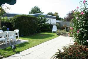 Großer Bungalow in ruhiger zentraler Lage in Hannover-Ricklingen mit integrierter hoher Garage. – Die vollständige Adresse der Immobilie erhältst du vom Anbieter., 30459 Ricklingen (Ortsteil), Hannover – Vorschaubild 8