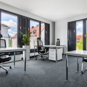 Privater Büroraum für 5 Person in Regus Leopoldstraße