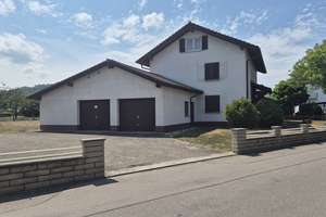 Rheinheim - 2-Familienhaus mit großem Grundstück