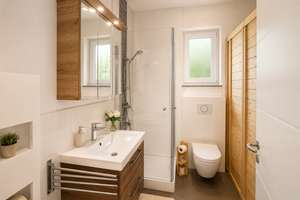 Hochwertiges Wohnhaus mit Einliegerwohnung, Sauna & Kamin in Wolfsburg-Ehmen – Die vollständige Adresse der Immobilie erhältst du vom Anbieter., 38442 Ehmen, Wolfsburg – Vorschaubild 14