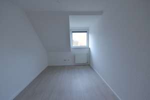 5 Zimmer Reihenmittelhaus in Uninähe – Die vollständige Adresse der Immobilie erhältst du vom Anbieter., 23560 Sankt Jürgen, Lübeck – Vorschaubild 10