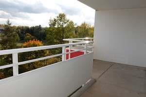 2-Zimmer-Wohnung mit Duschwanne, Aufzug ebenerdig ...
