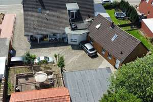 Renditestarkes Anlageobjekt  – Modernisierte Wohnanlage mit Nebengebäuden und PV-Anlage! – Die vollständige Adresse der Immobilie erhältst du vom Anbieter., 49610 Quakenbrück – Vorschaubild 1