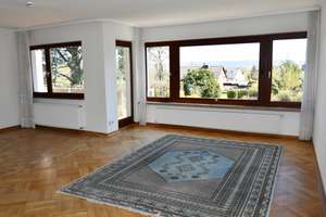 Fast ein Haus- Wohnen im Grünen / Dreizimmerwohnung 108 qm